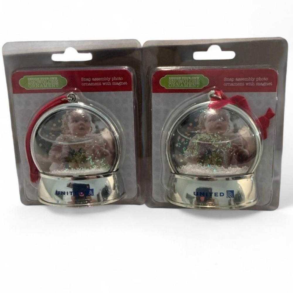 United Airlines Photo Snowglobe Ornament Set 2pc Silver NEW Magnet Ribbon DIY